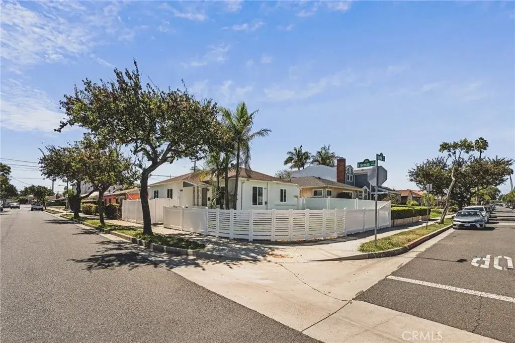 16903 Freeman Avenue, Lawndale