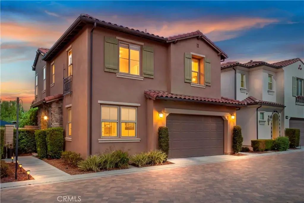39 Fuchsia, Lake Forest