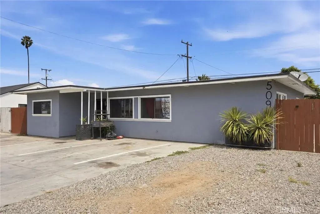 509 W Bunny, Santa Maria