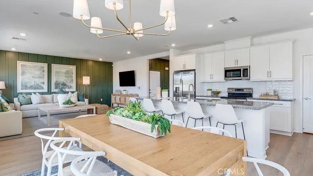 27784 Leggero Lane, Menifee