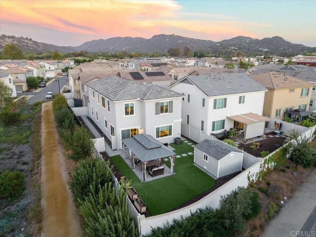 27754 Old Dairy Way, Valley Center
