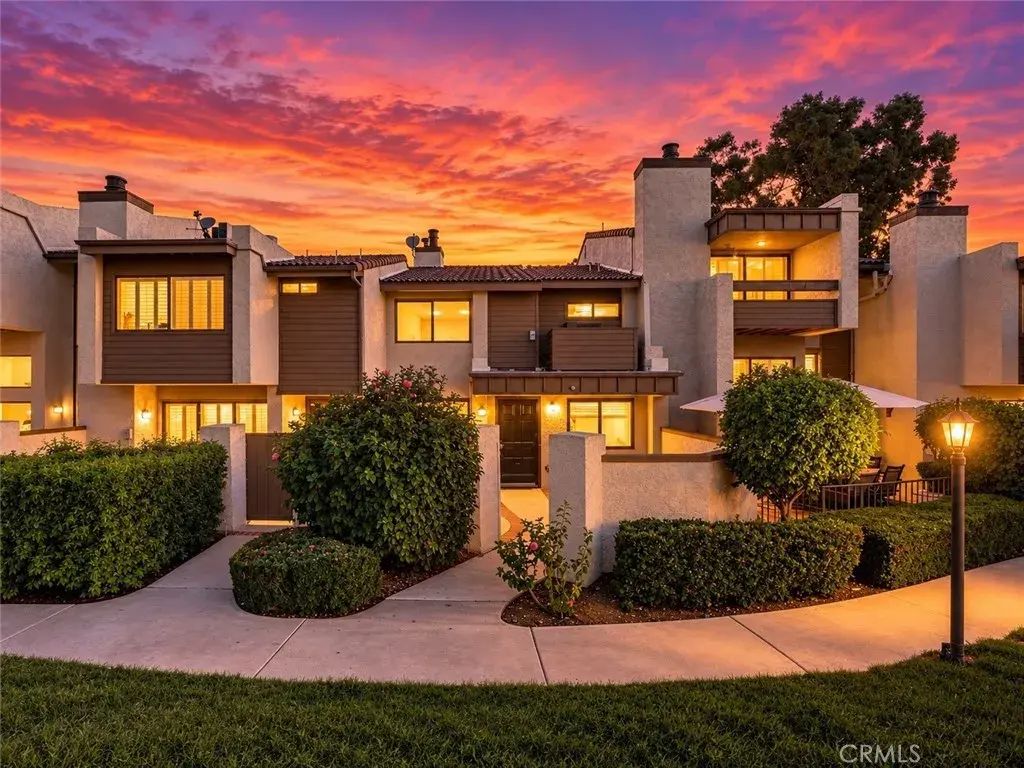 21500 Califa 141, Woodland Hills