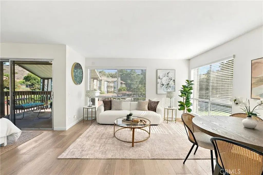 290 Sequoia Court 36, Thousand Oaks