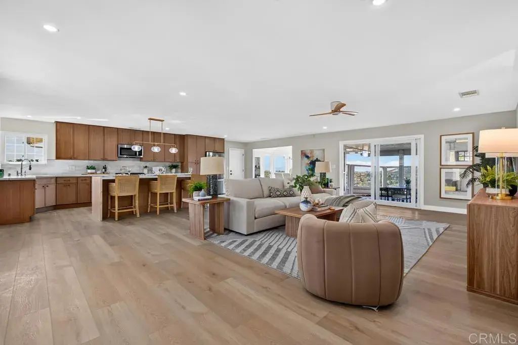 9515 Bonnie Lynn Way, La Mesa
