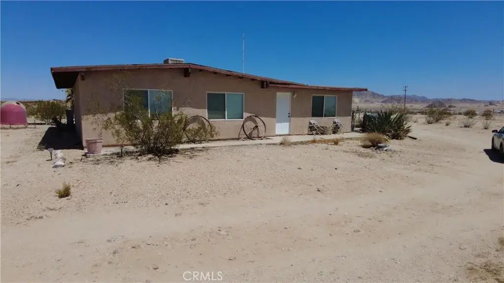 71688 Macrae Road, 29 Palms