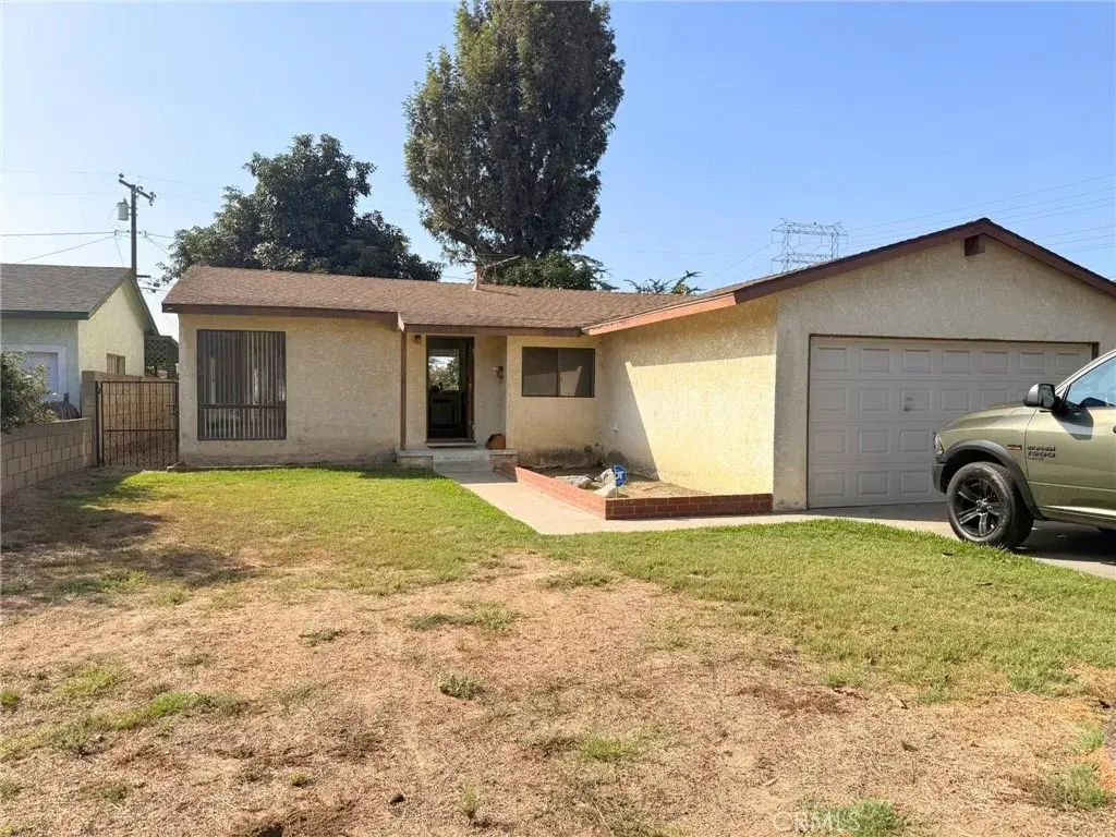 8718 Olive Street, Bellflower