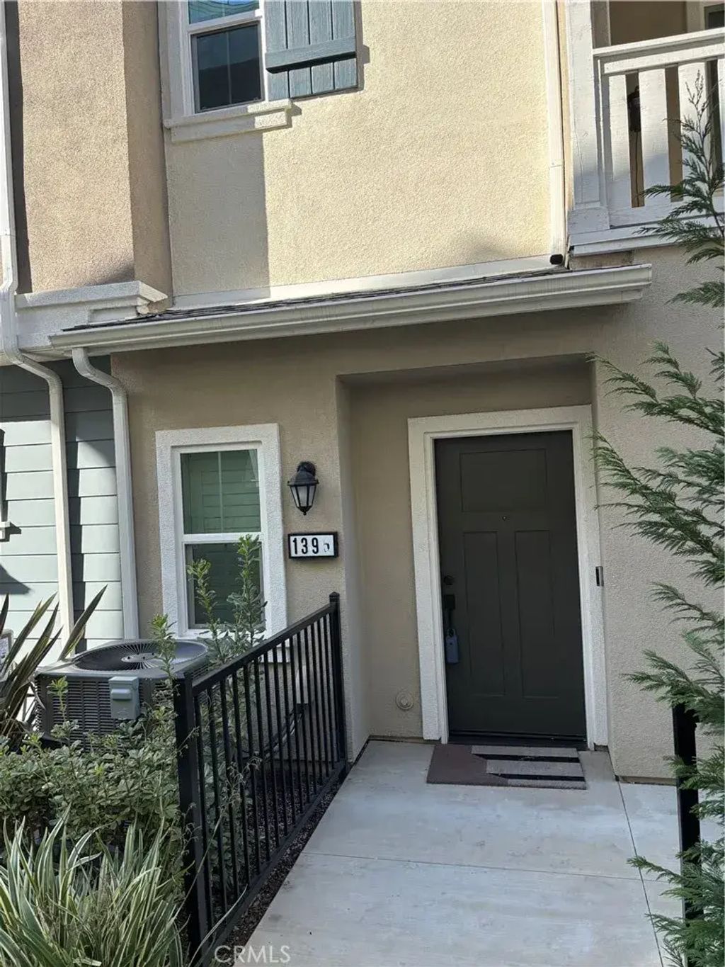 1395 Reliance, Carson