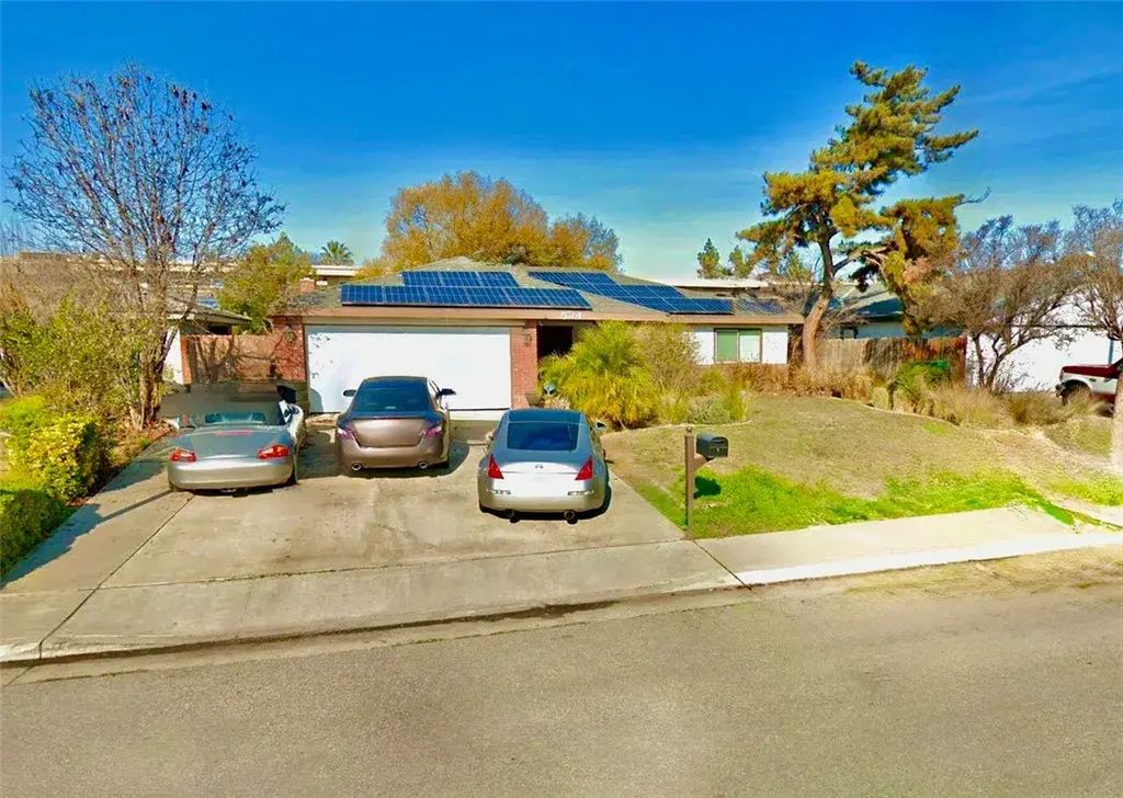 12136 Frank Street, Onyx