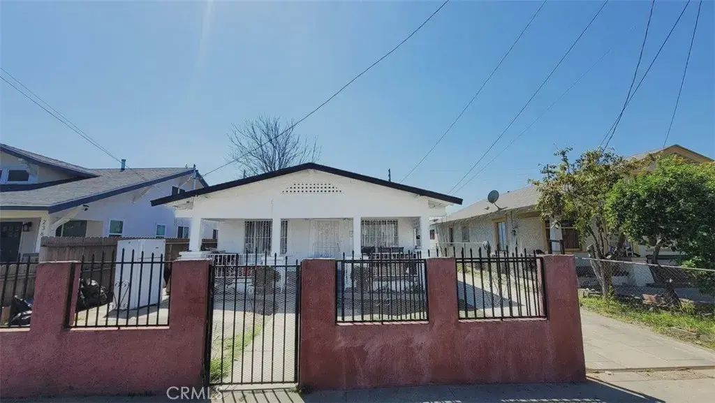 242 W 58th, Los Angeles