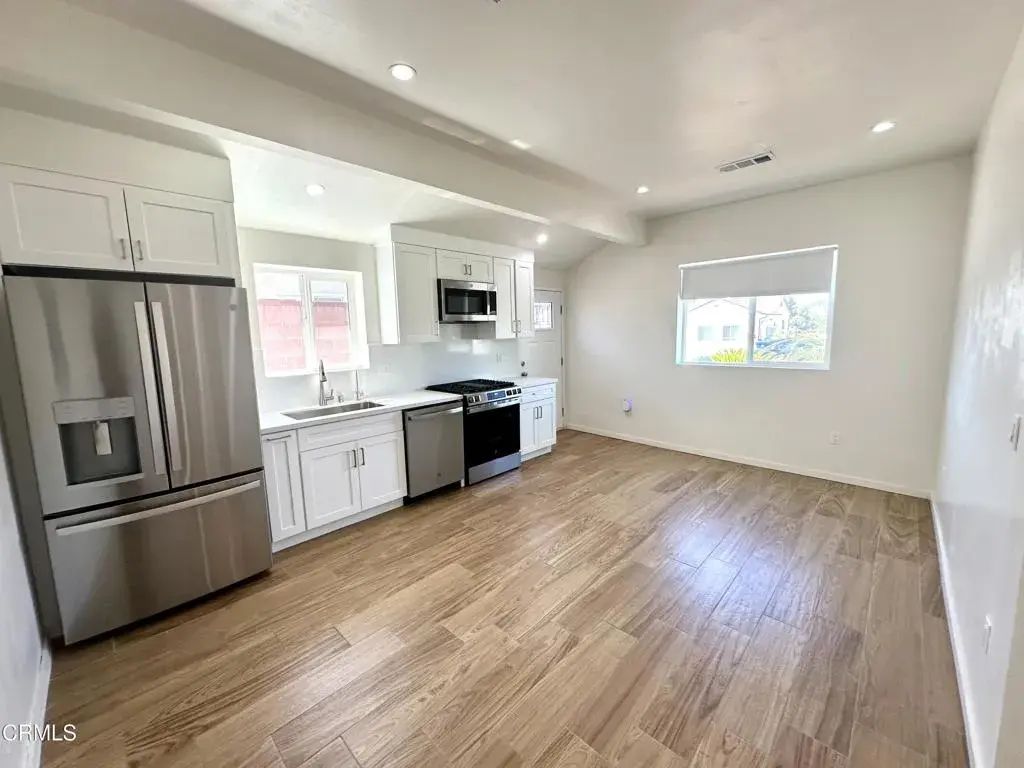 10942 Nassau Avenue, Los Angeles