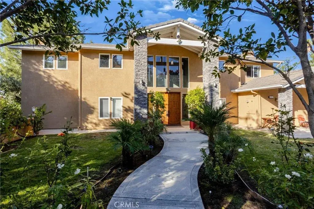 1377 Knoll Road, Redlands