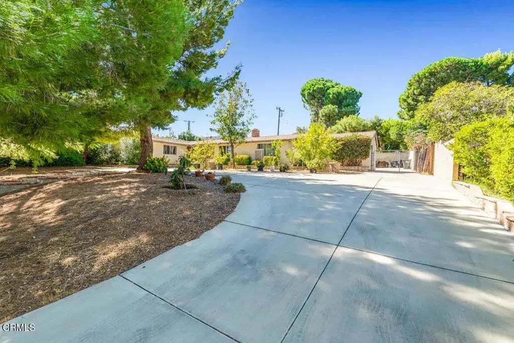 42041 Ivesgrove Drive, Quartz Hill