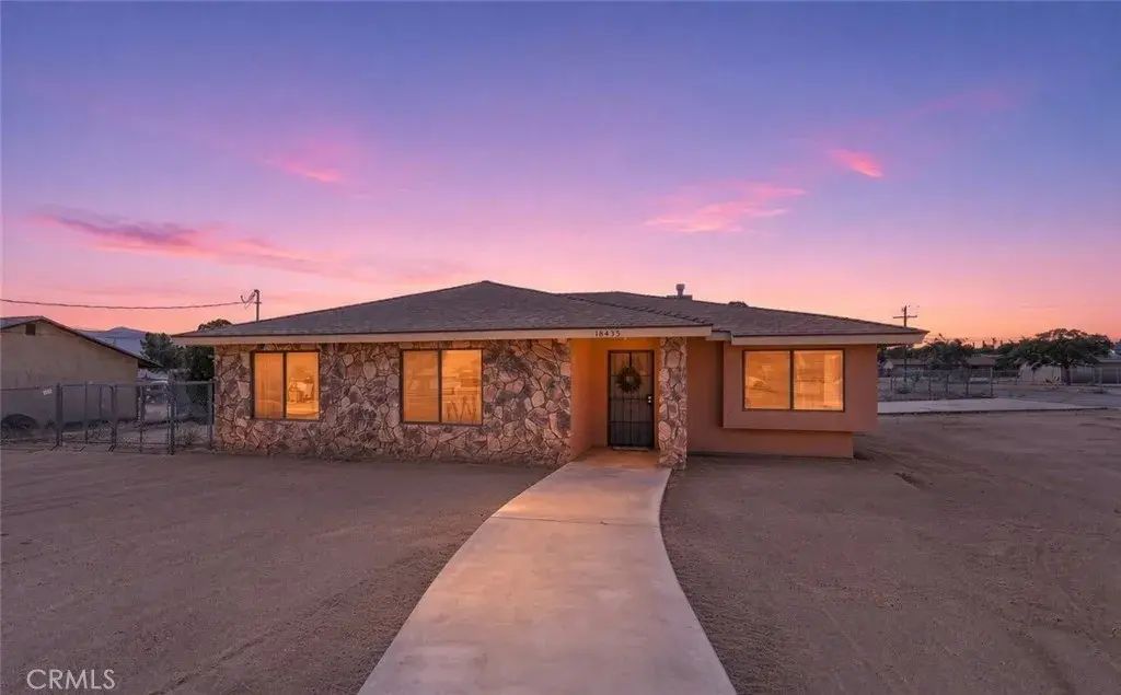 18435 Hinton, Hesperia
