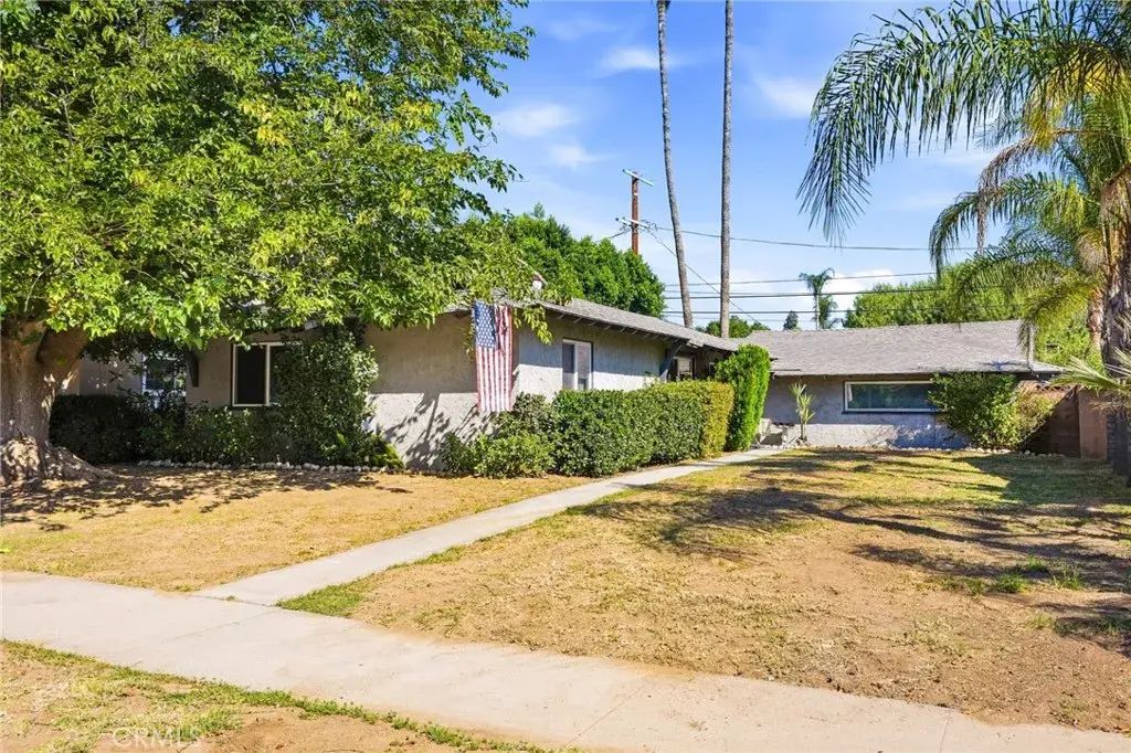 23951 Vanowen Street, West Hills
