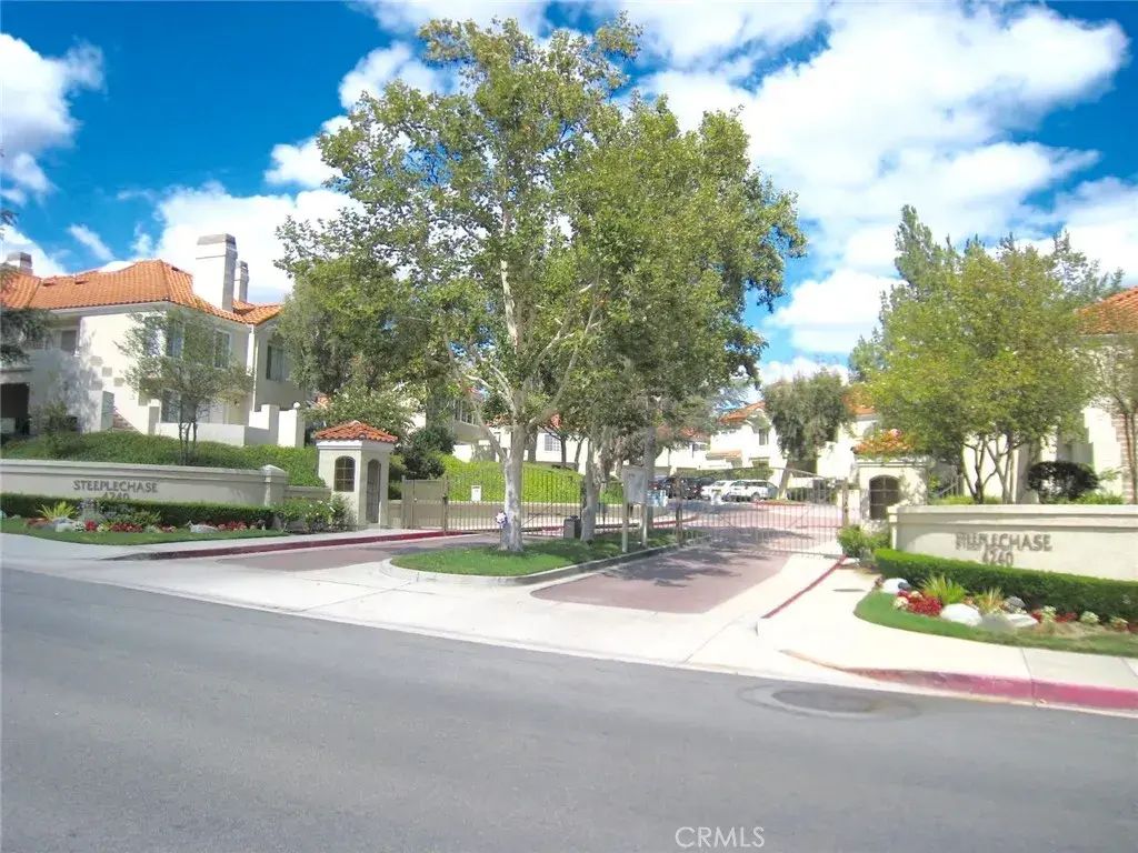 4240 Lost Hills 603, Calabasas
