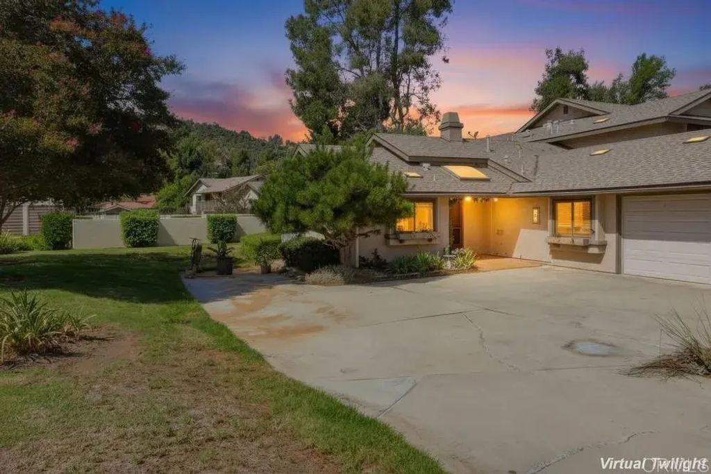 1759 Pala Lake Drive, Fallbrook