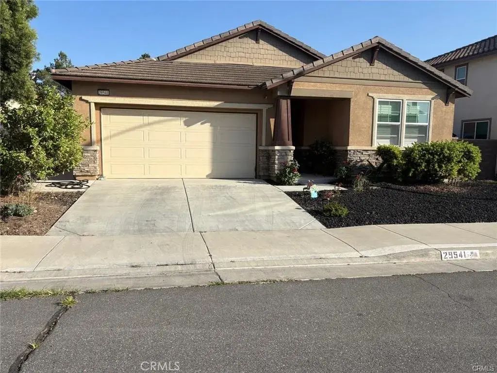 29541 Mascot, Lake Elsinore