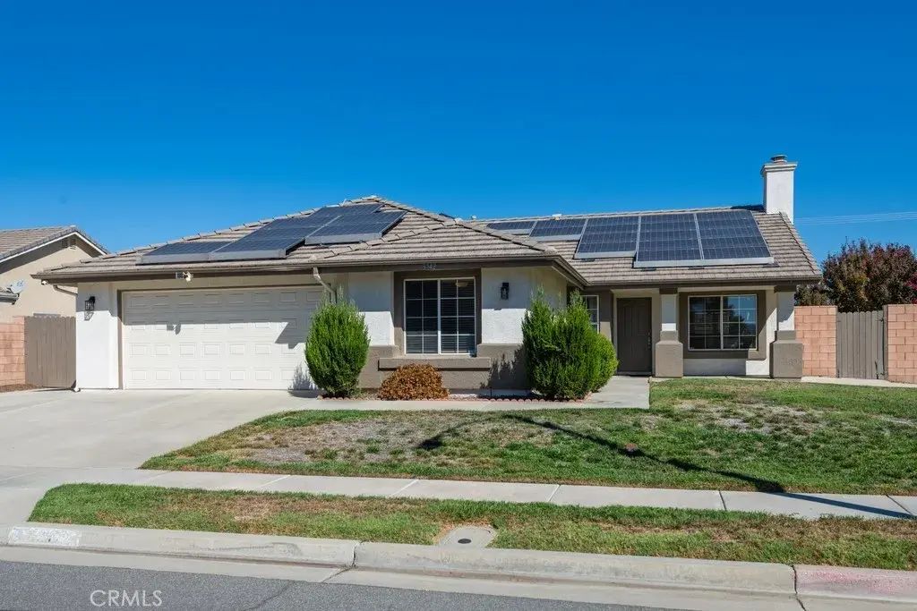 3742 Paris Street, Hemet