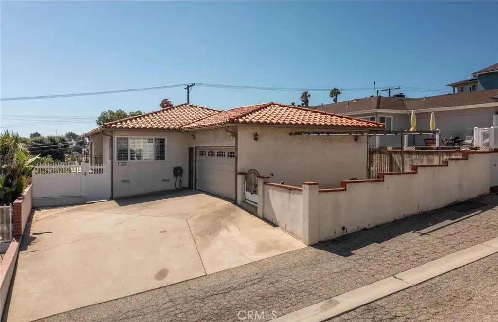 1306 W 25th, San Pedro