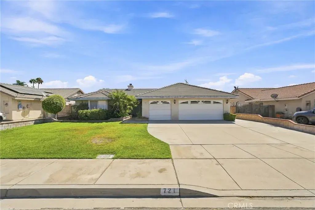 721 N Sandalwood Avenue, Rialto