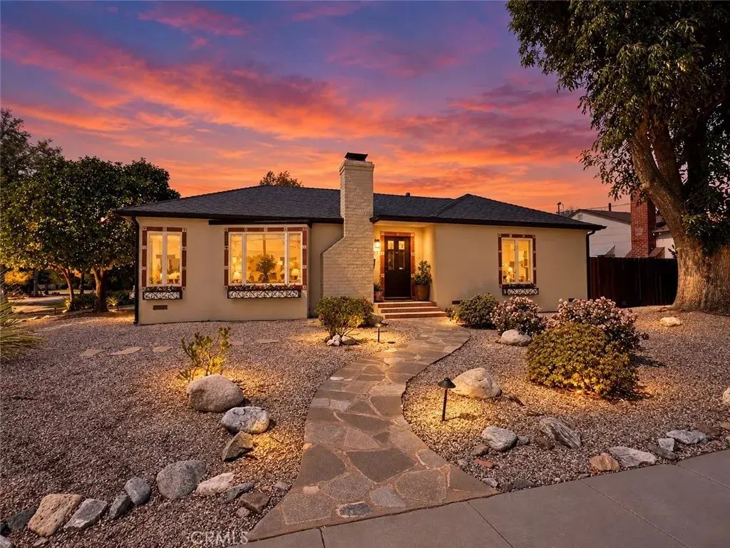 367 Eaton Drive, Pasadena