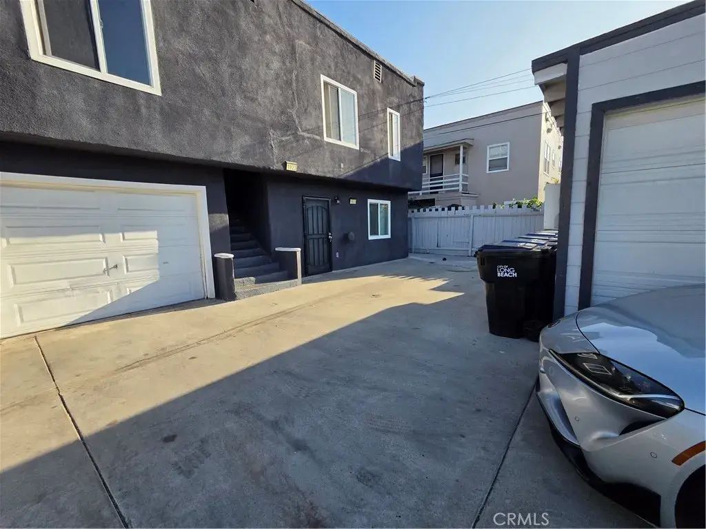 1923 E 6th Street 1/2, Long Beach