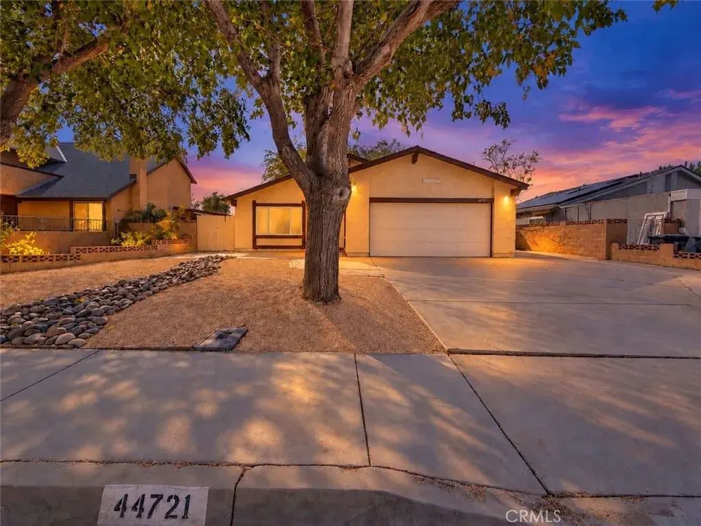 44721 Benald Street, Lancaster
