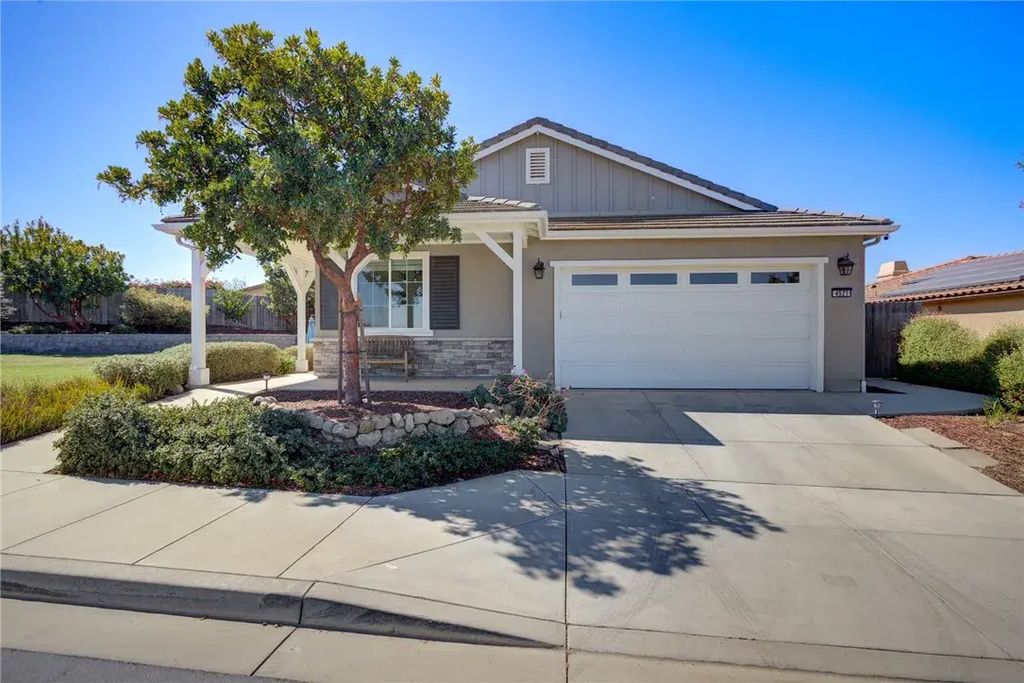 4521 Pendula Lane, Santa Maria