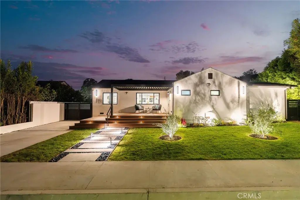 2543 Colby, Los Angeles