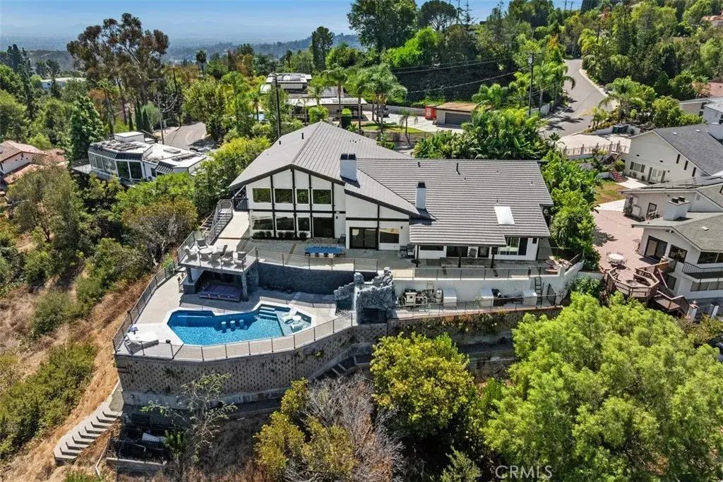1711 Sirrine, Santa Ana