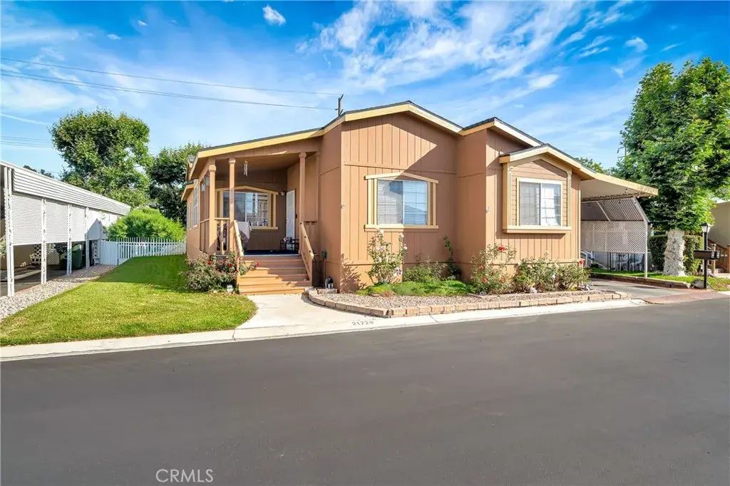 21220 Willow Weed Way, Canyon Country