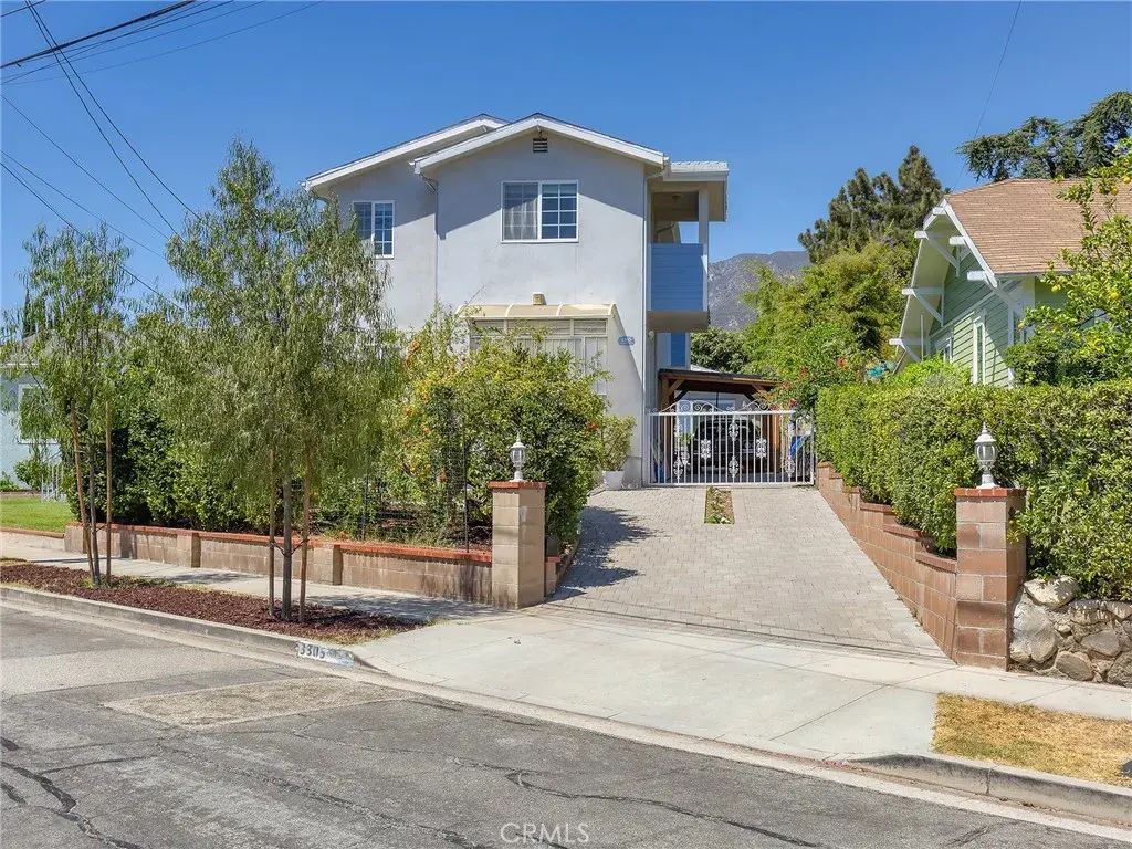 3305 Community Avenue, Glendale