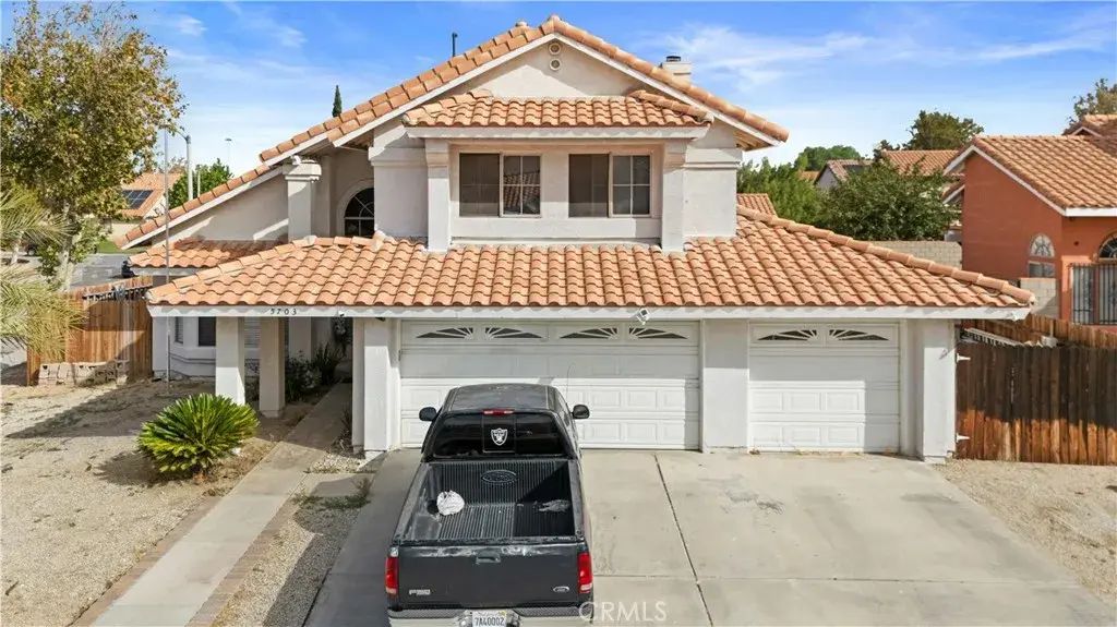 5703 Evergem Avenue, Palmdale