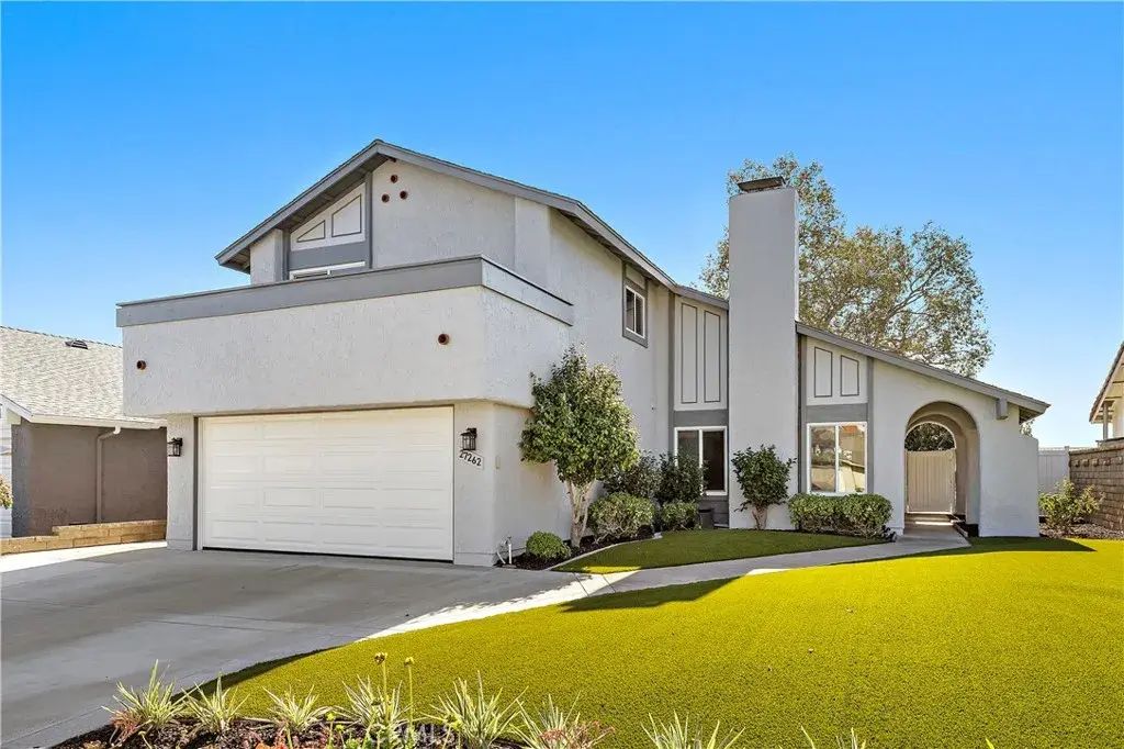 27262 Via Burgos, Mission Viejo