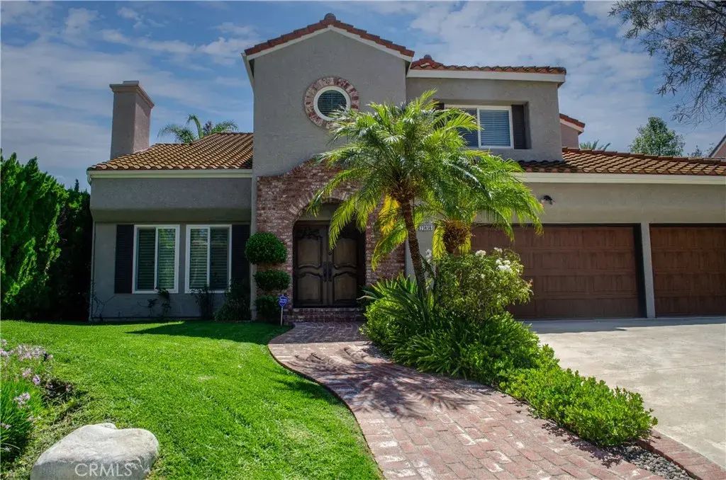 23856 Stagg Street, West Hills