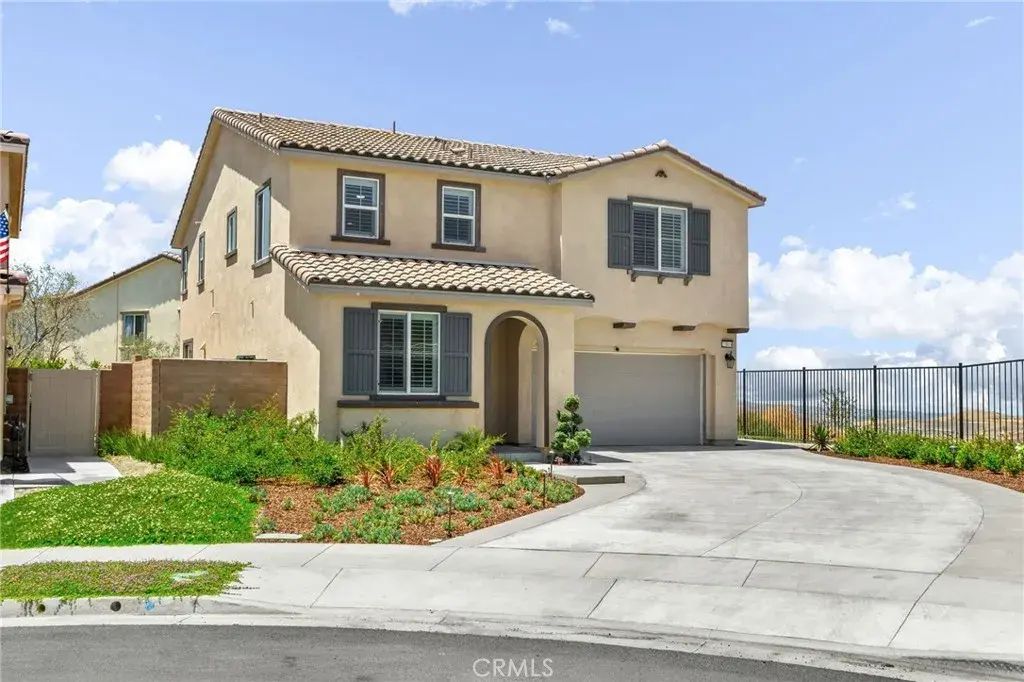 23809 Solaris Court, Corona