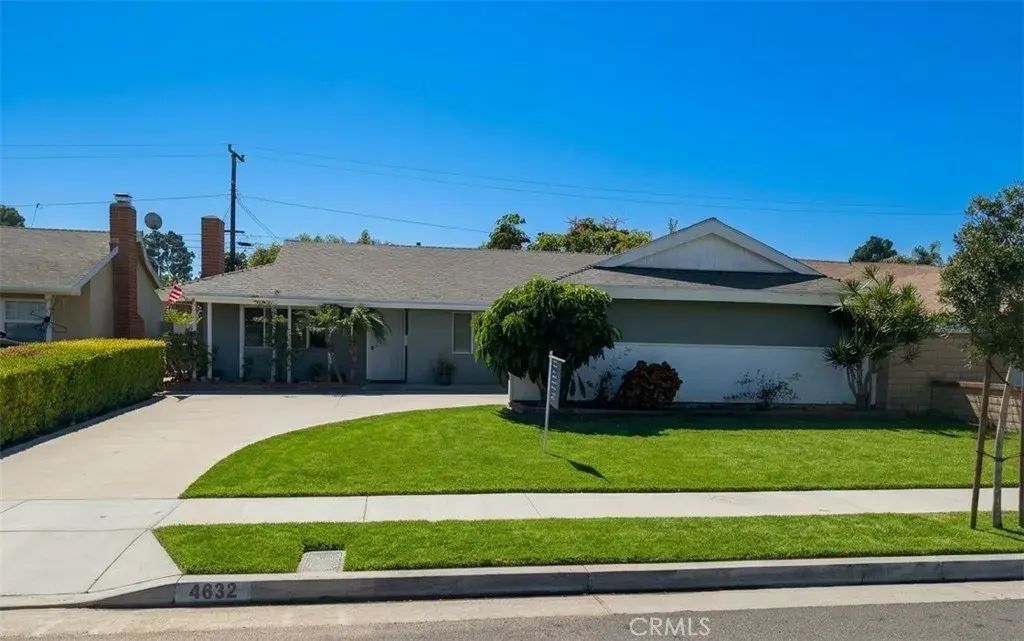 4632 Operetta, Huntington Beach
