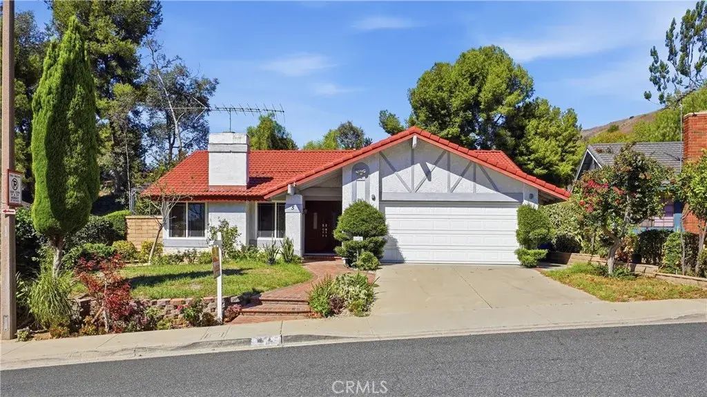 5 Sagebrush, Pomona