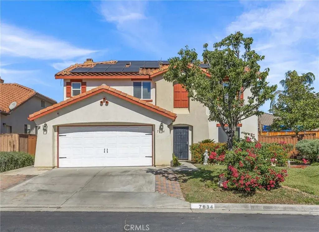 7634 Dulce, Hemet
