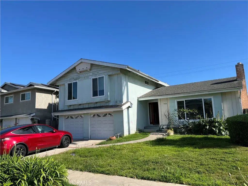 9352 Mokihana Drive, Huntington Beach