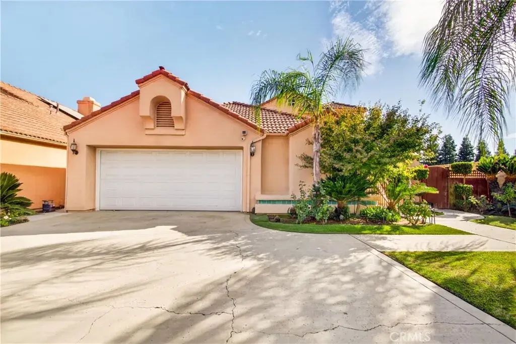 645 E Champlain, Fresno