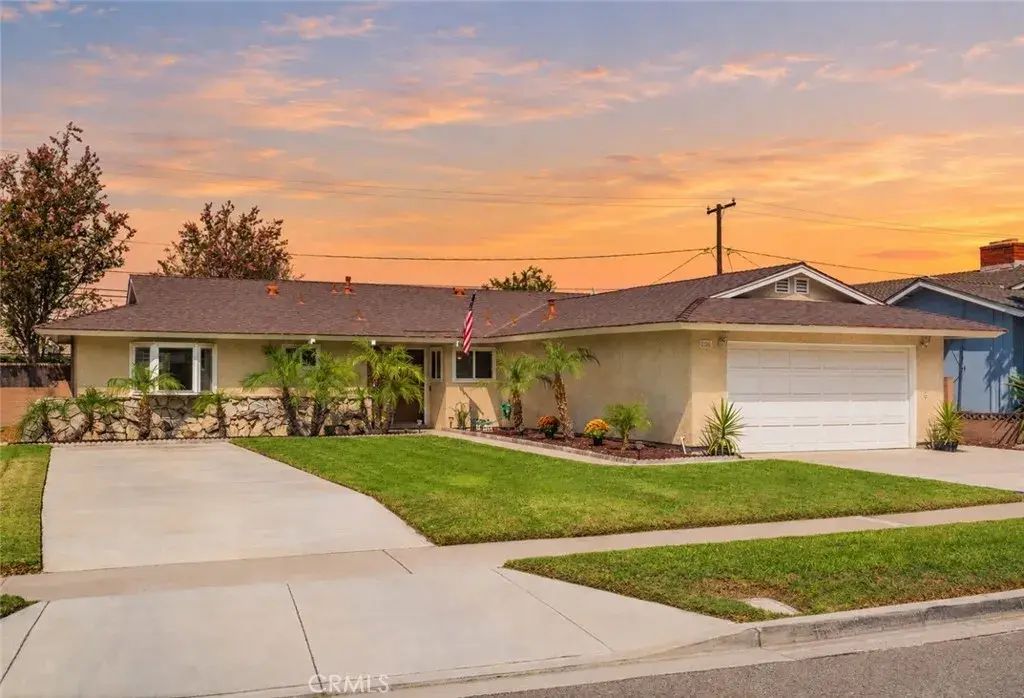 2741 E Viking, Anaheim