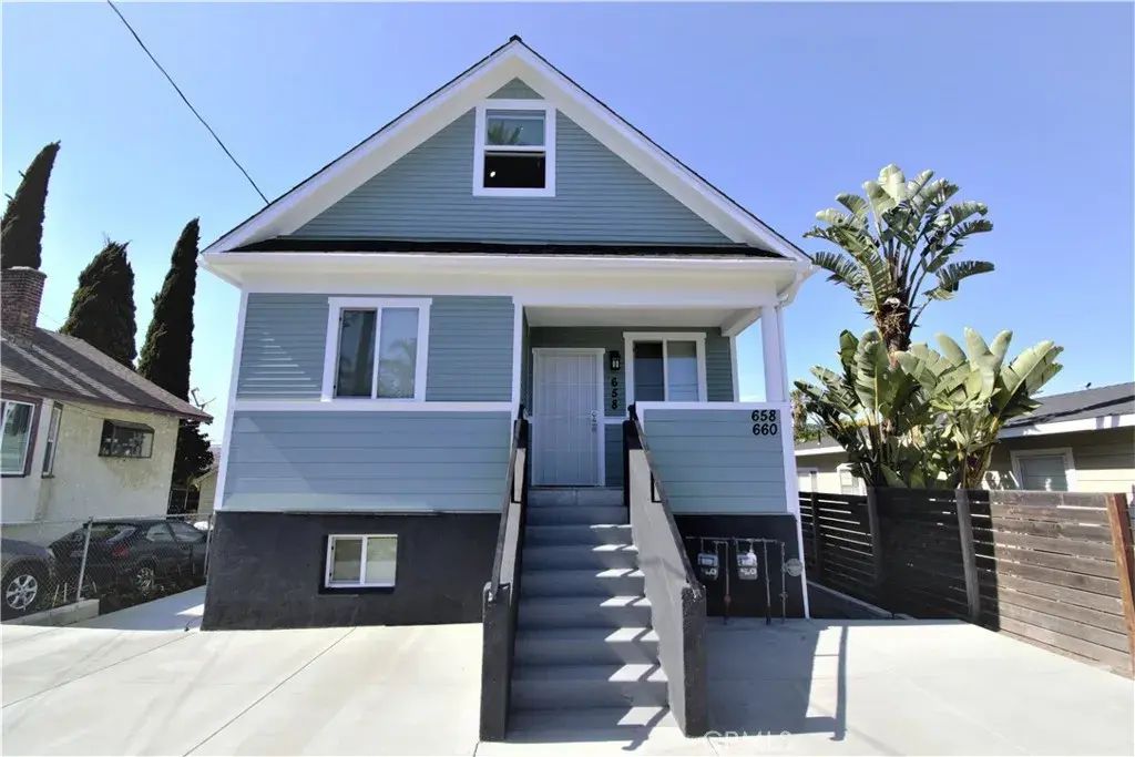 658 W Sepulveda Street, San Pedro