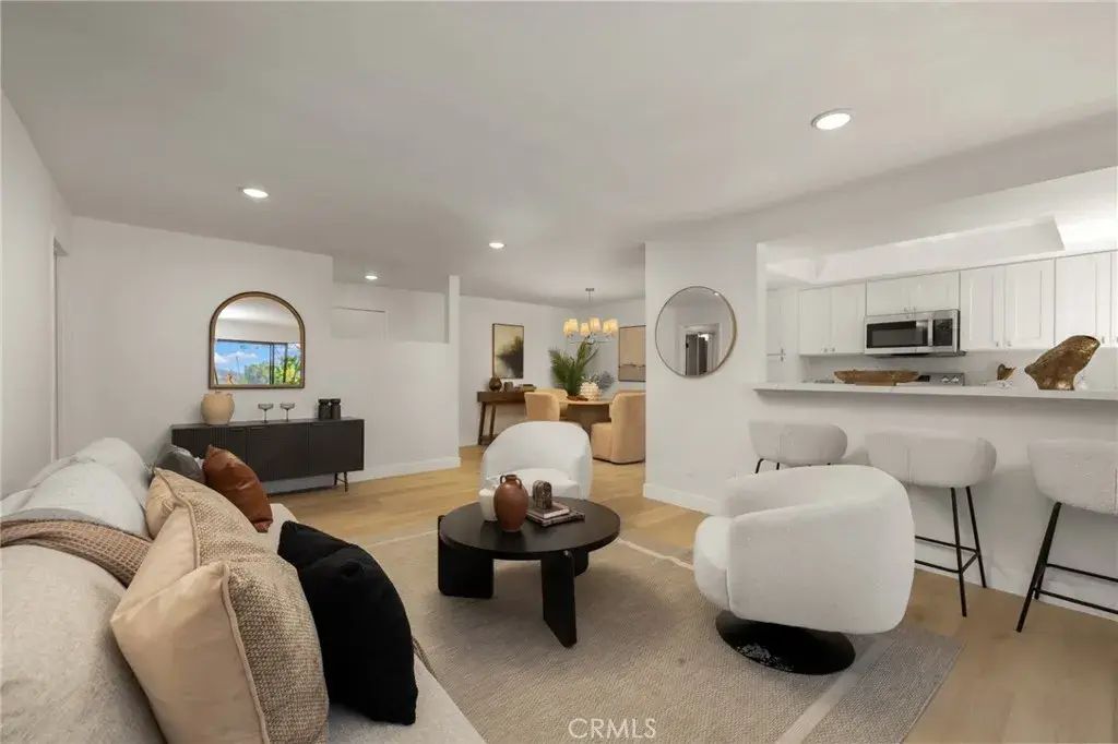 5000 S Centinela Avenue 113, Los Angeles