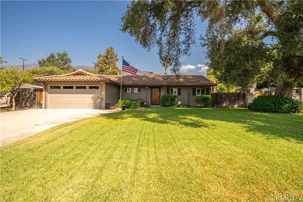 609 E Bennett Avenue, Glendora