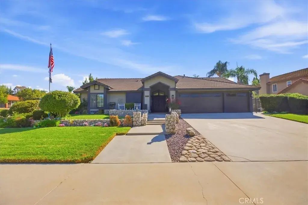 7008 Wood, Riverside