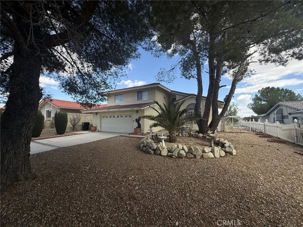 27921 Evergreen, Helendale