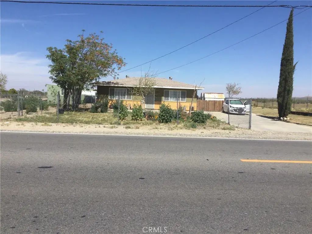 10345 E Palmdale, Littlerock