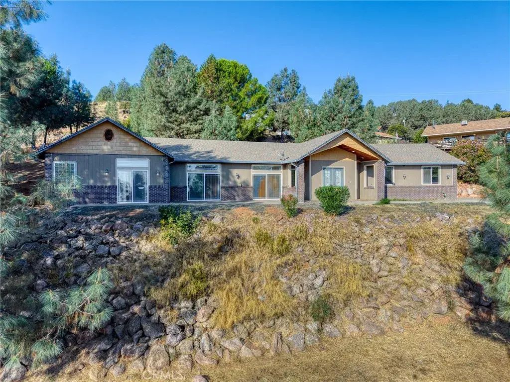 4967 Valley Court, Kelseyville