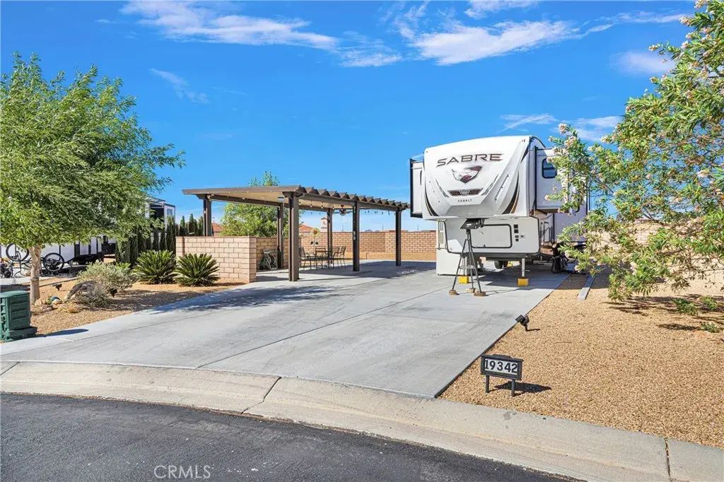 19342 Birdie, Apple Valley